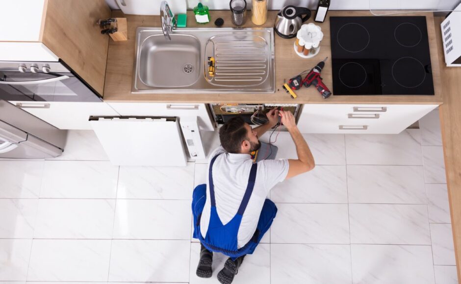 11-Comment installer un évier de cuisine