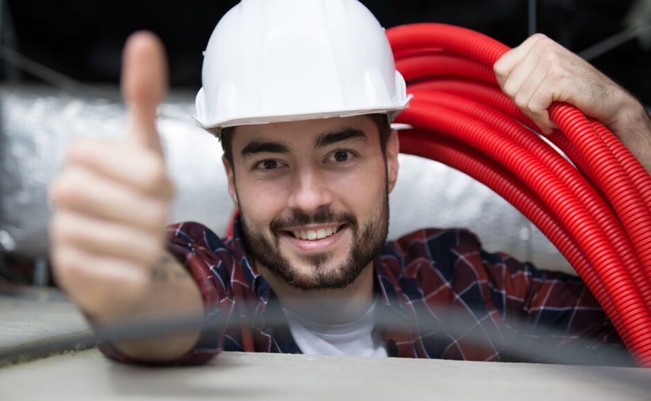8-Quelles sont les compétences requises pour la plomberie dans les grands projets de construction