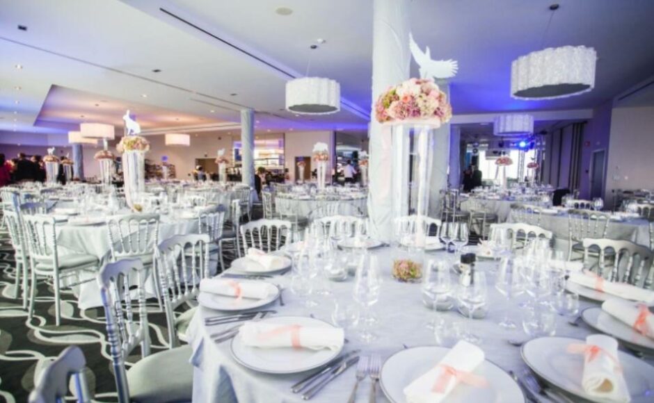 Choisir un hôtel pour un mariage : Comment évaluer les options en fonction du nombre d'invités ?