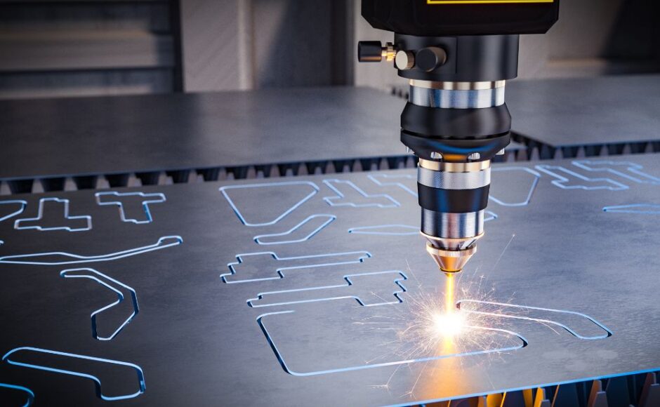 Quels sont les avantages du découpage laser dans l'industrie manufacturière ?