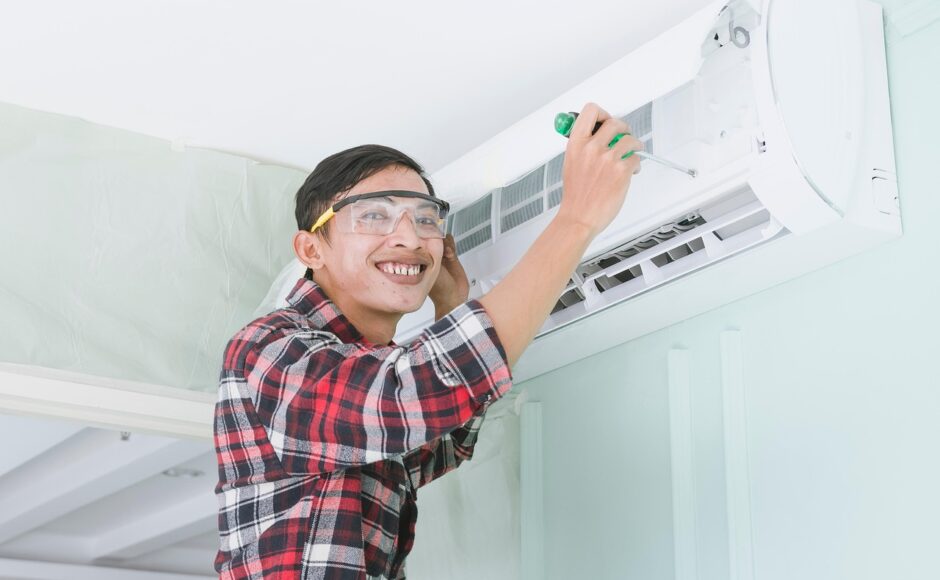 découvrez nos services professionnels d'installation de climatiseurs pour un confort optimal dans votre maison. bénéficiez d'une expertise de qualité et d'un service client irréprochable pour maintenir une température agréable toute l'année.