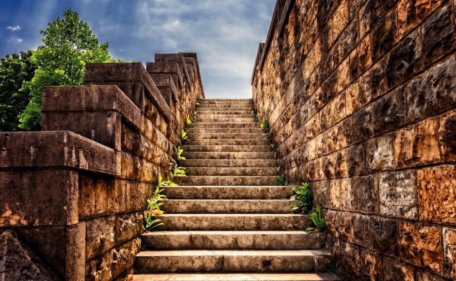 découvrez tout sur la maçonnerie : techniques, matériaux, astuces et conseils pour réussir vos travaux de construction et de rénovation en toute sécurité.