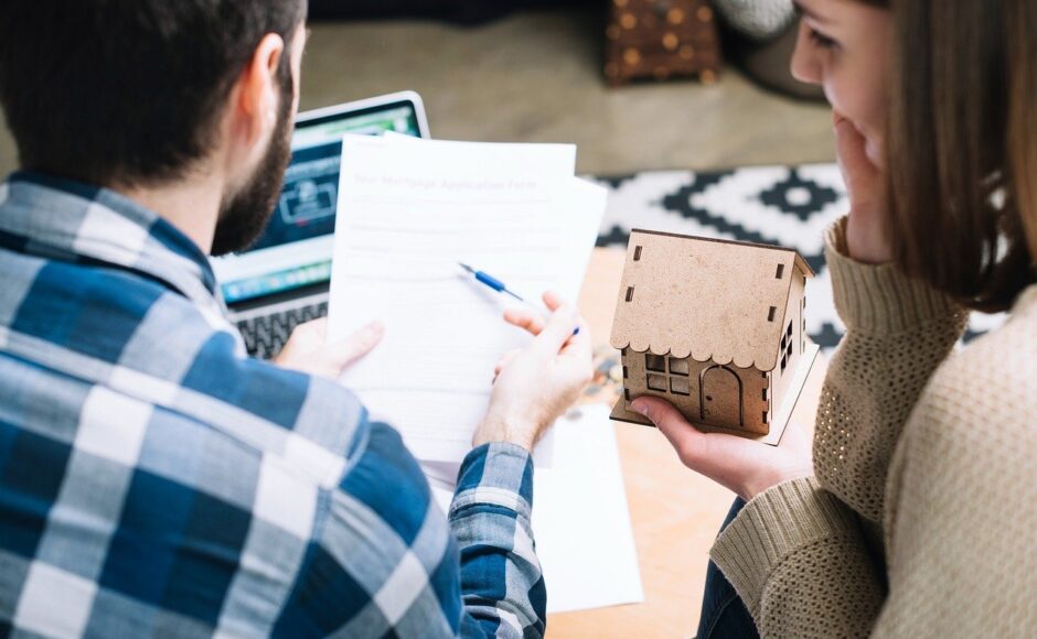 avocat spécialisé en succession immobilière : conseils juridiques et assistance pour la gestion et le règlement des successions de biens immobiliers.