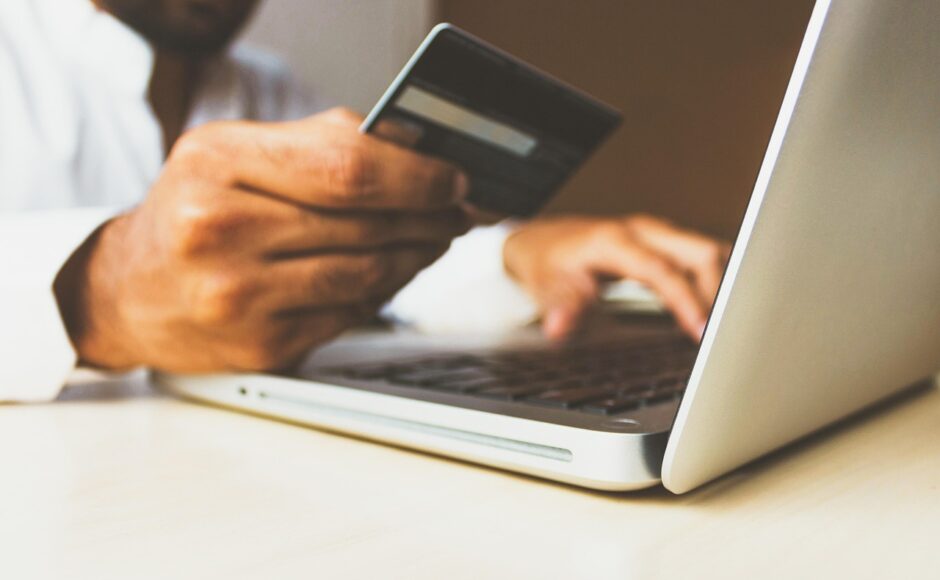 découvrez les meilleures pratiques pour négocier les conditions de paiement efficacement et sécuriser vos transactions commerciales.