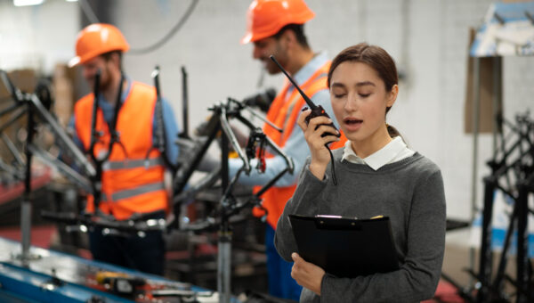 Intercoms : la communication vitale entre la régie technique et les coulisses
