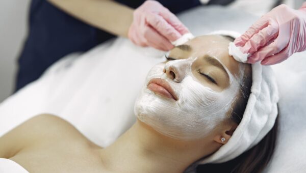 Crème dépilatoire visage : formule douce