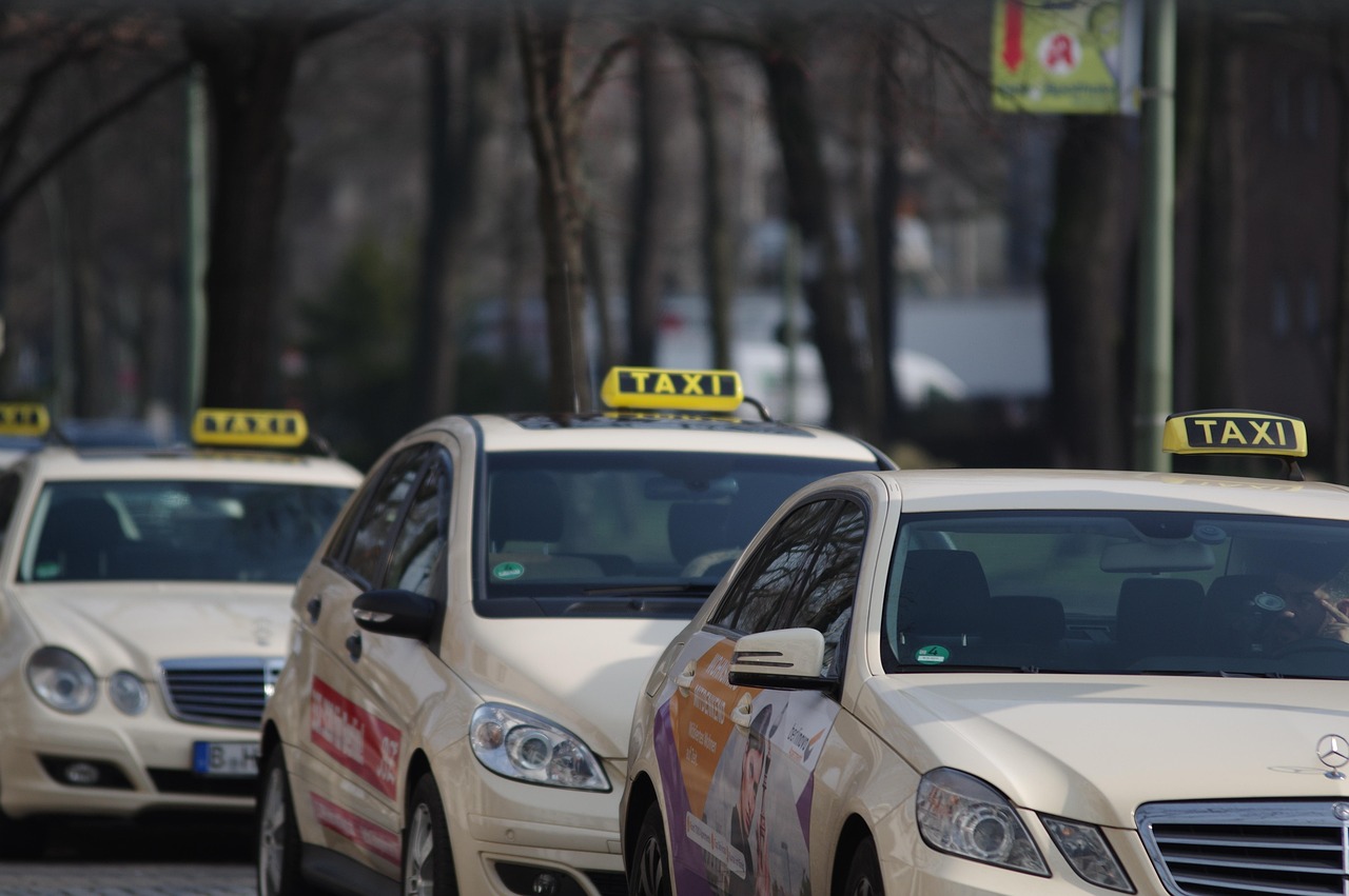 découvrez nos services de taxi pour excursions, profitez de trajets confortables et personnalisés vers vos destinations préférées.