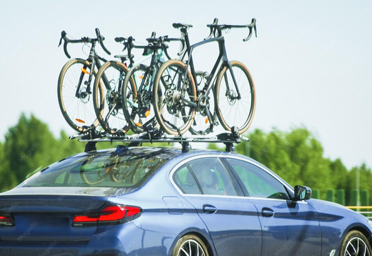 Porte-vélos pour 4 vélos_la solution de location de vélos pour les famille nombreuse