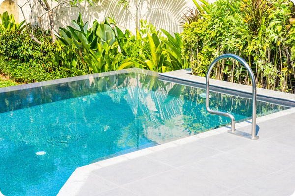 Construction de piscine sur mesure