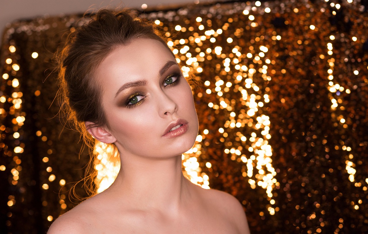 découvrez les astuces de maquillage pour la photographie : un teint lumineux, des couleurs harmonieuses et un rendu impeccable devant l’objectif.